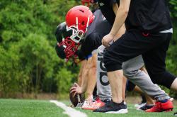 开云体育登录-橄榄球战术调整奏效，成功扭转局势