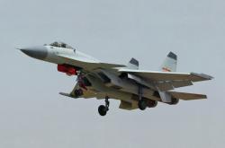 开云体育-狂鲨噬钢盾，热火撕裂火箭防线，哈利伯顿东决关键战上演王者降临