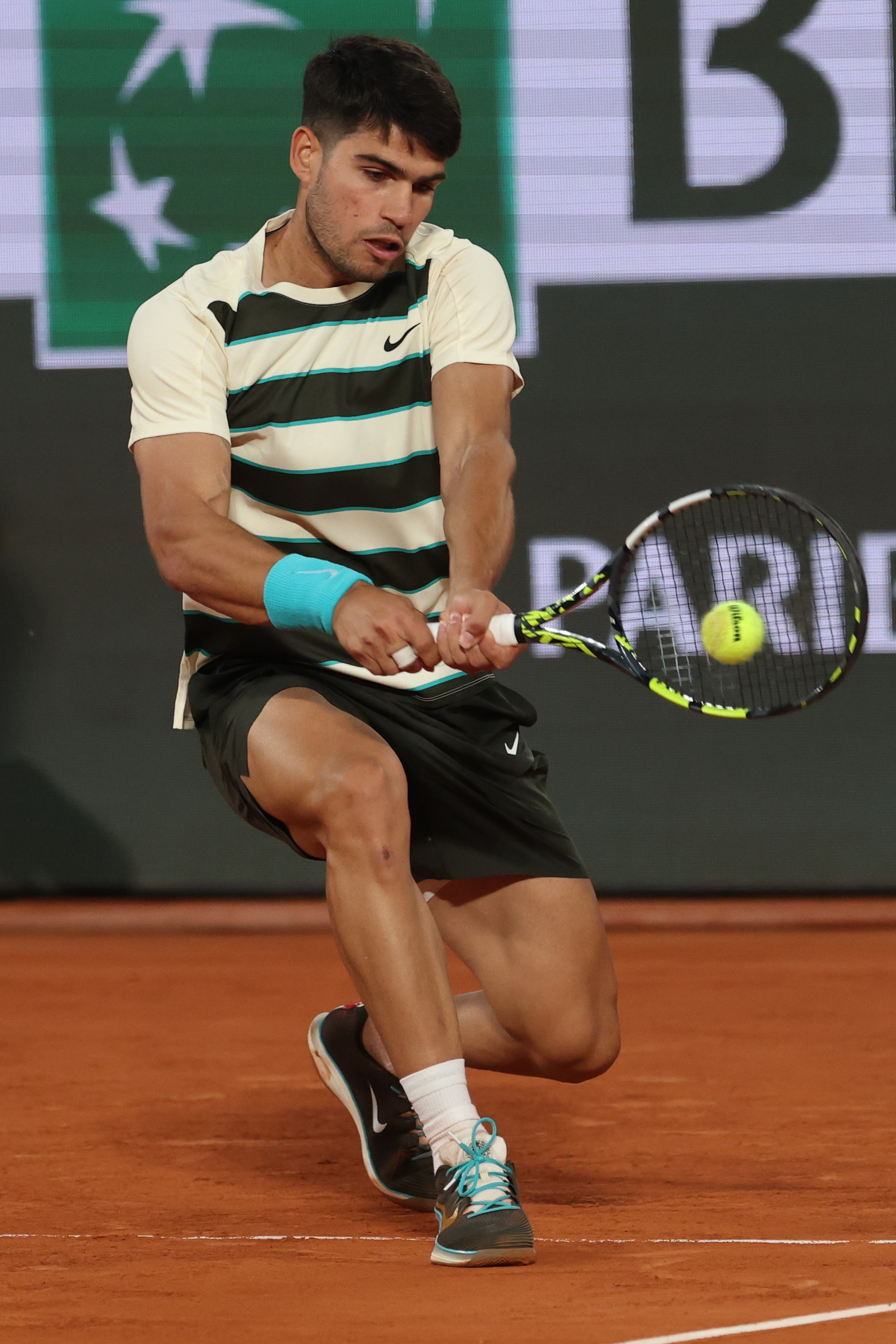 日本网球队轻取法国网球队，阿尔卡拉斯制霸全场的简单介绍