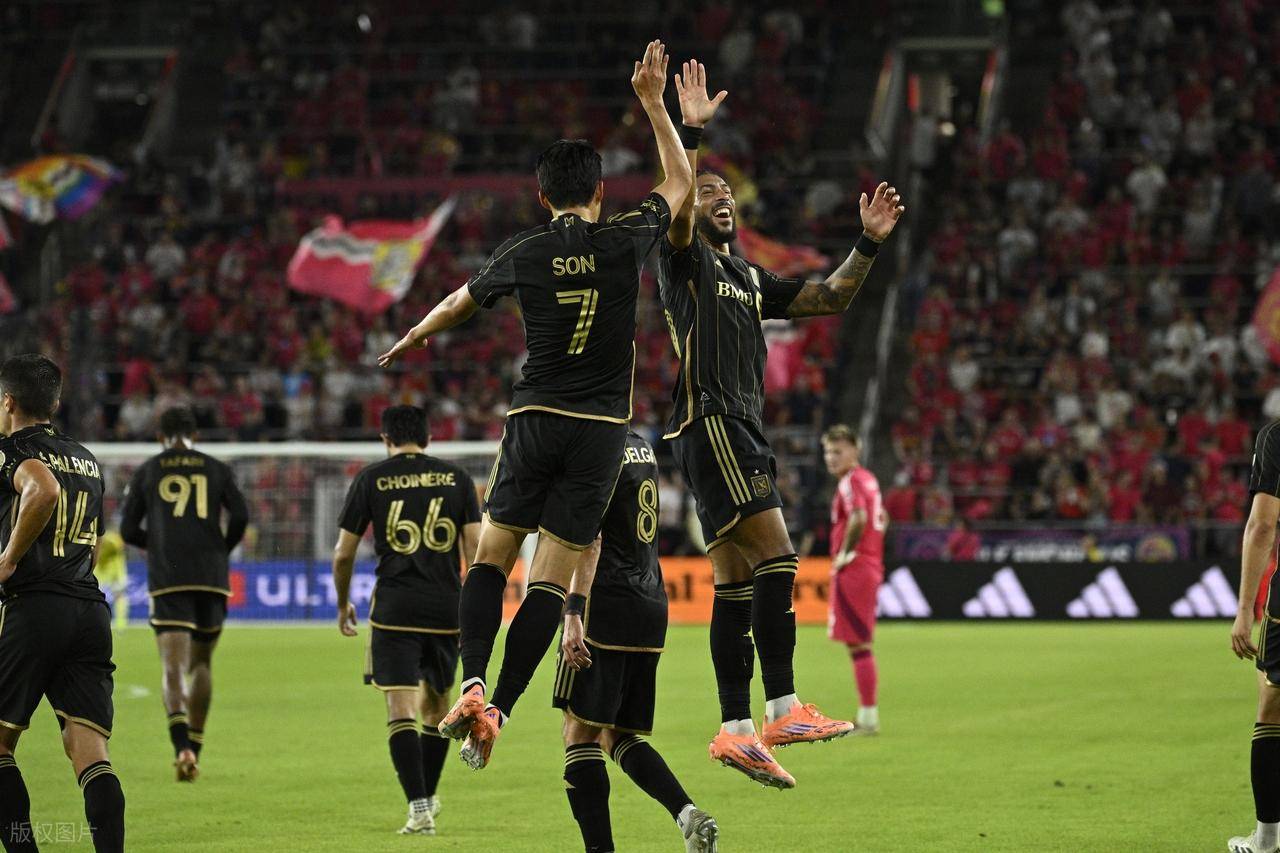 尤文强势美国,孙兴慜送出助攻 尤文强势美国,孙兴慜送出助攻