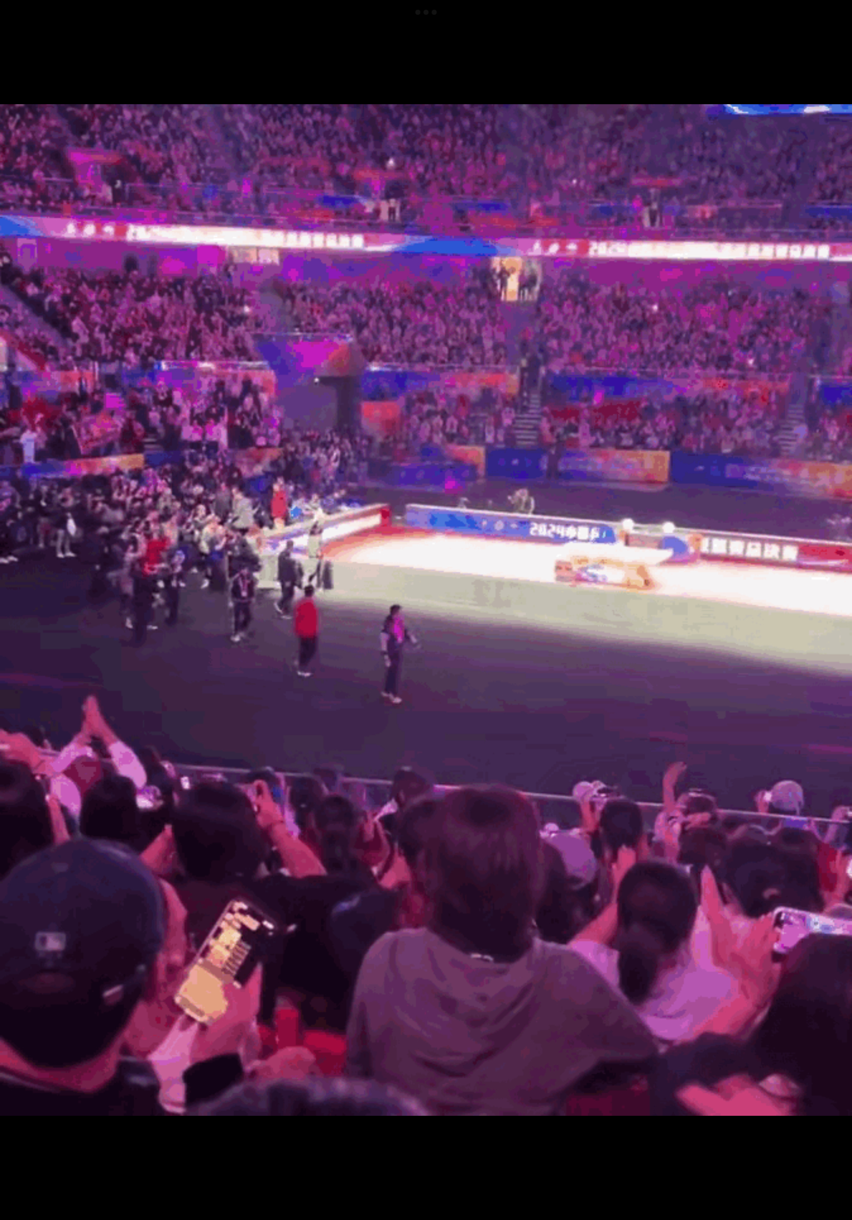 乒乓球决赛震撼开打,巅峰对决引爆全场 乒乓球决赛震撼开打,巅峰对决引爆全场