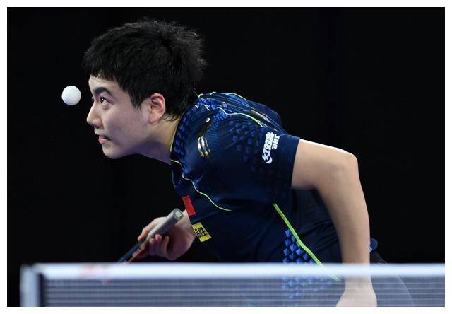 瑞典队轻取德国队，梁靖崑刷新纪录