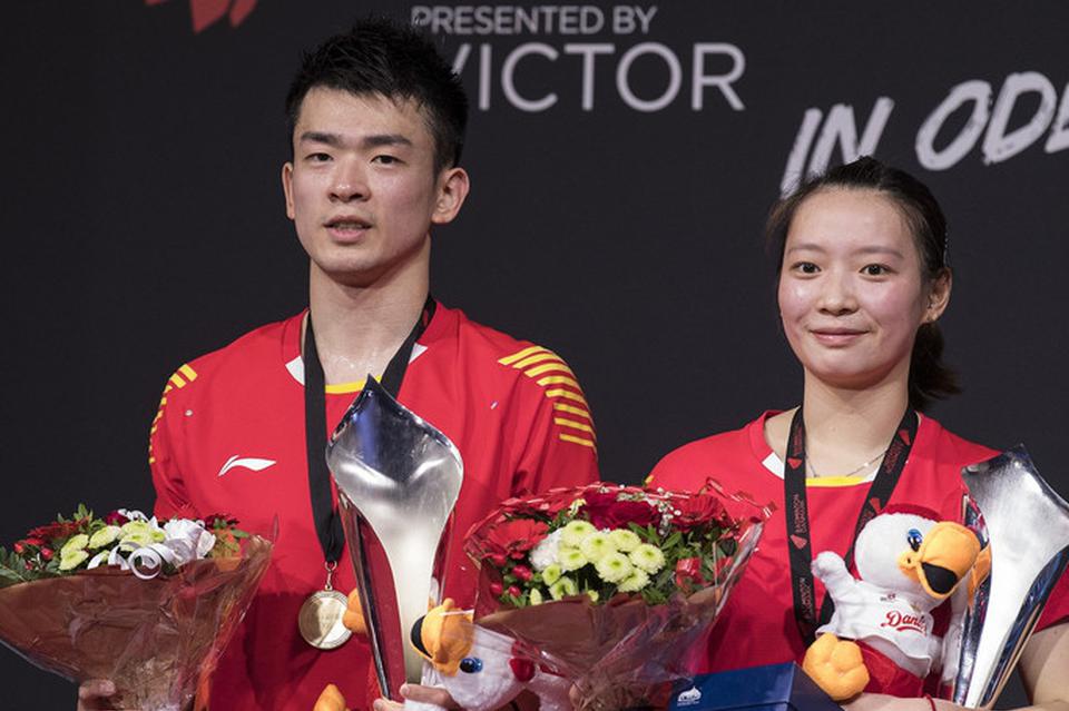 丹麦队逆转马来西亚队，郑思维扛起全队