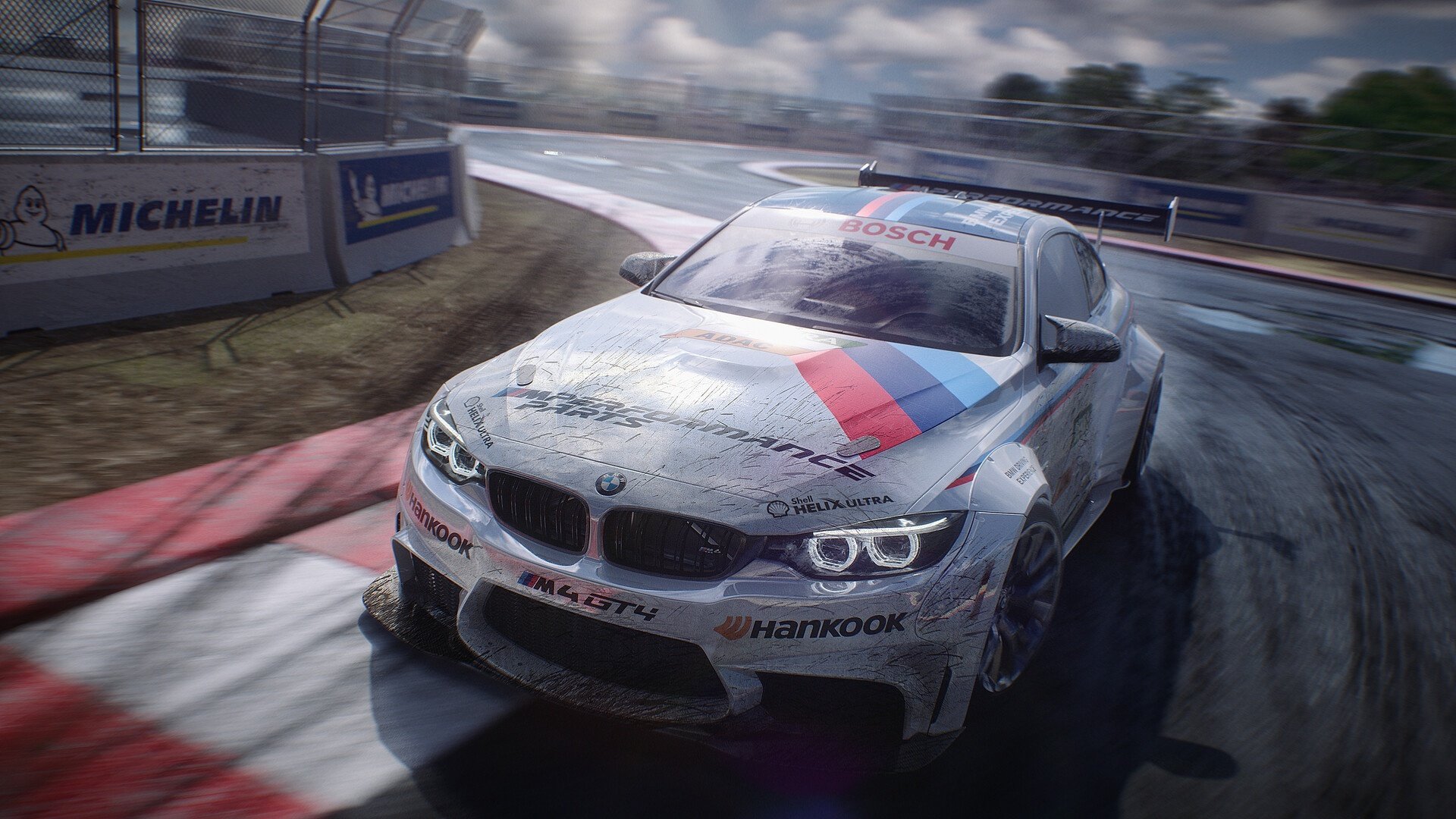 塞恩斯刷新纪录助雷诺车队轻取索伯，赛道再掀风云