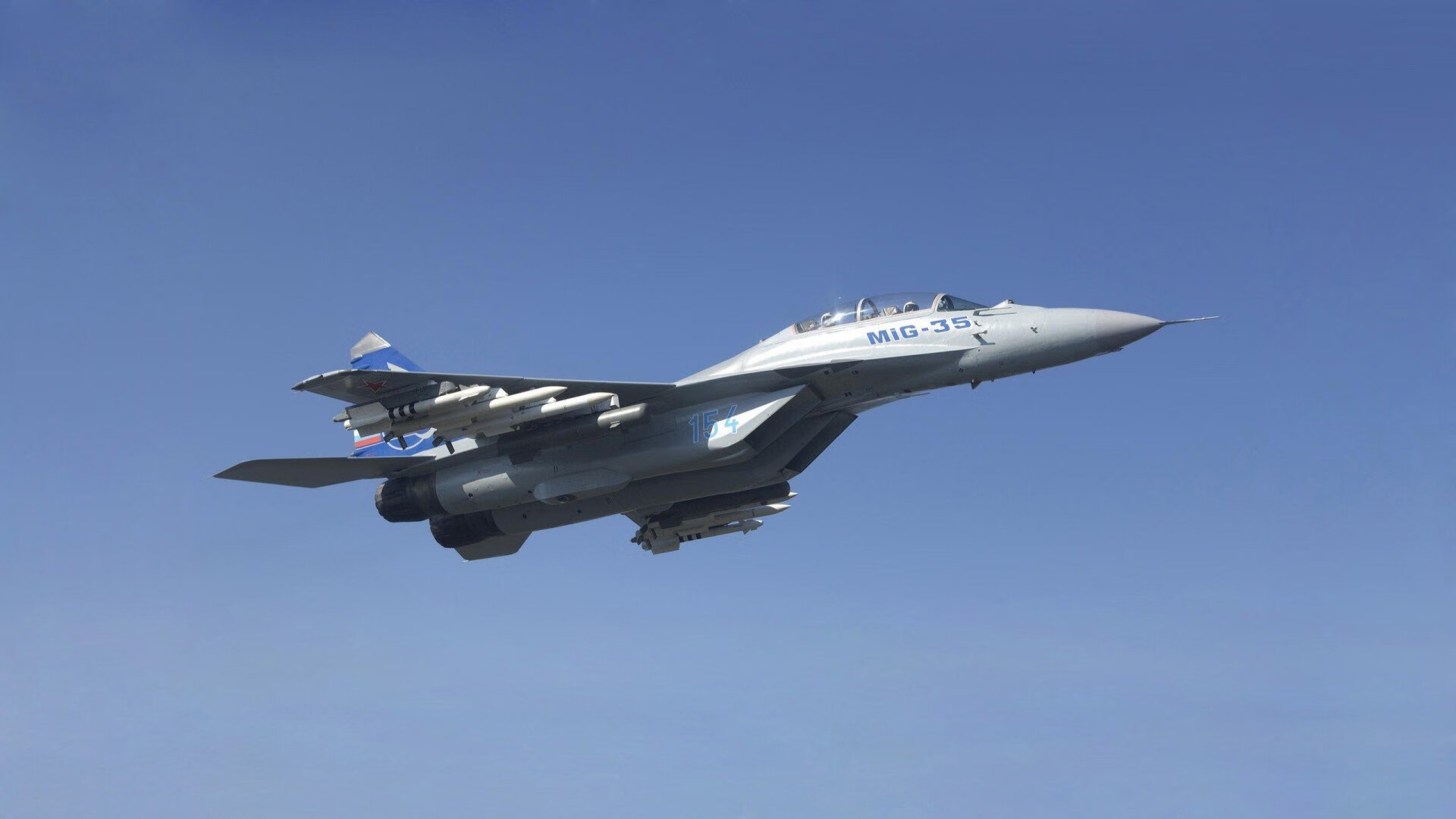 唯一的哨响之后，足球英雄与季后赛幽灵的同一张面孔