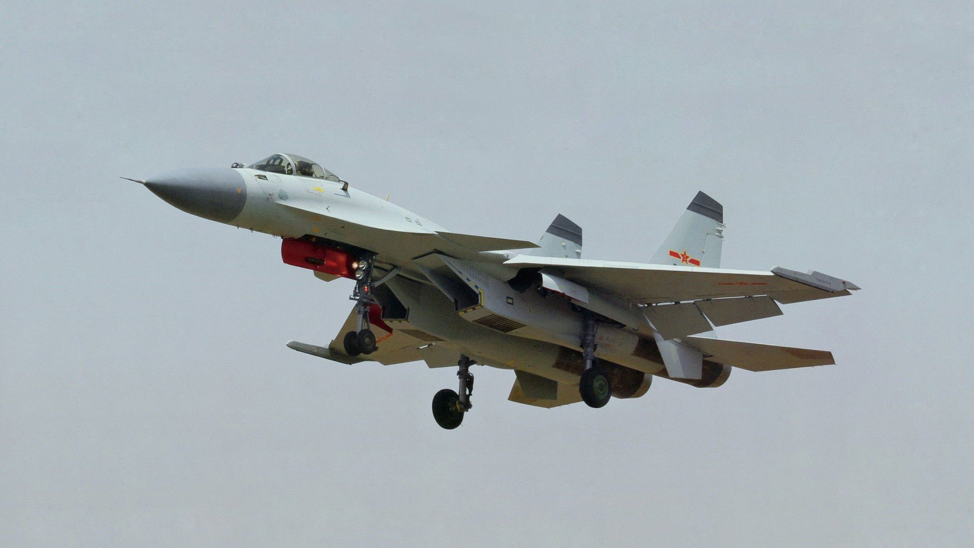 狂鲨噬钢盾,热火撕裂火箭防线,哈利伯顿东决关键战上演王者降临